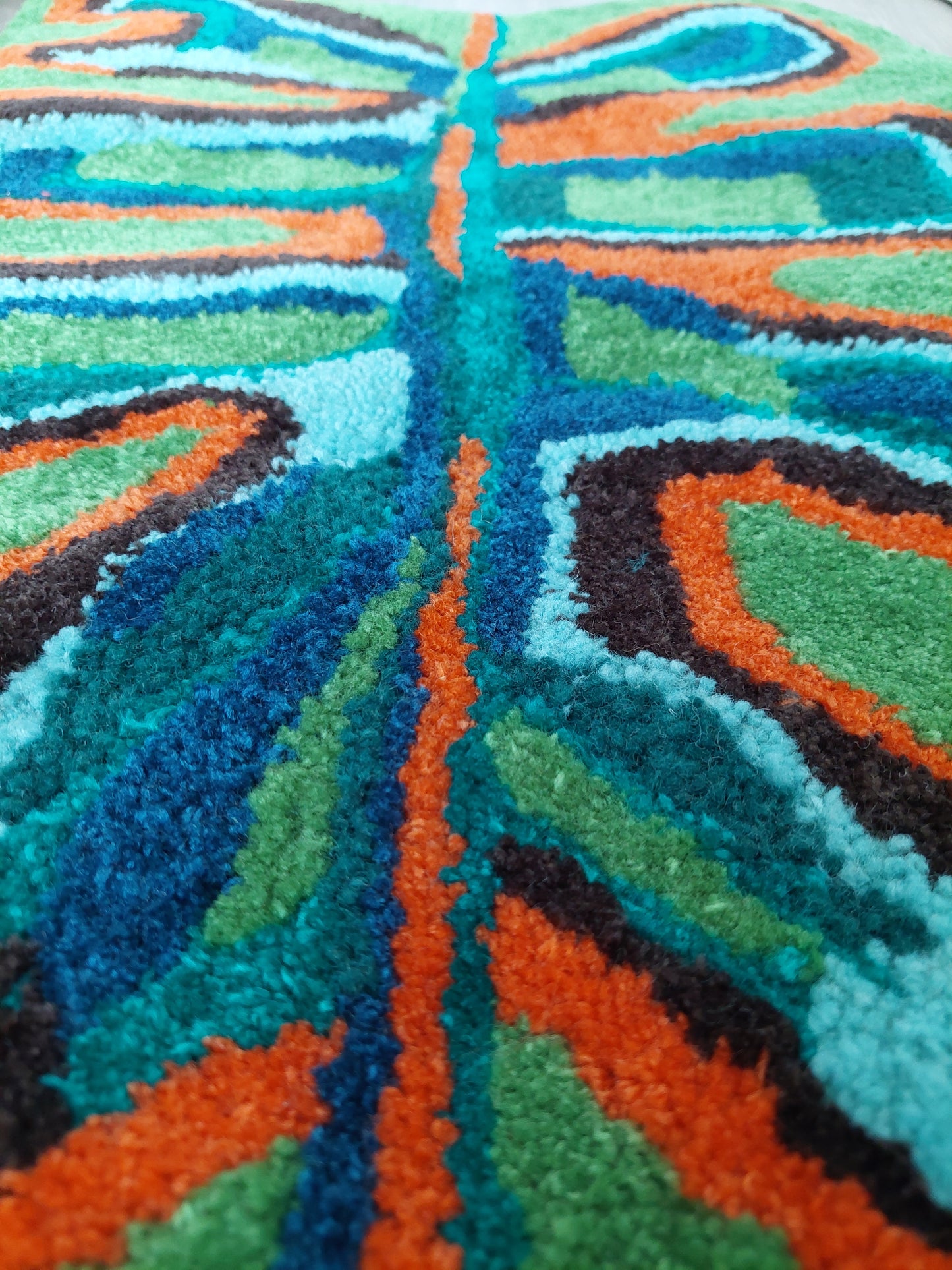 Monstera Rug (green and orange)