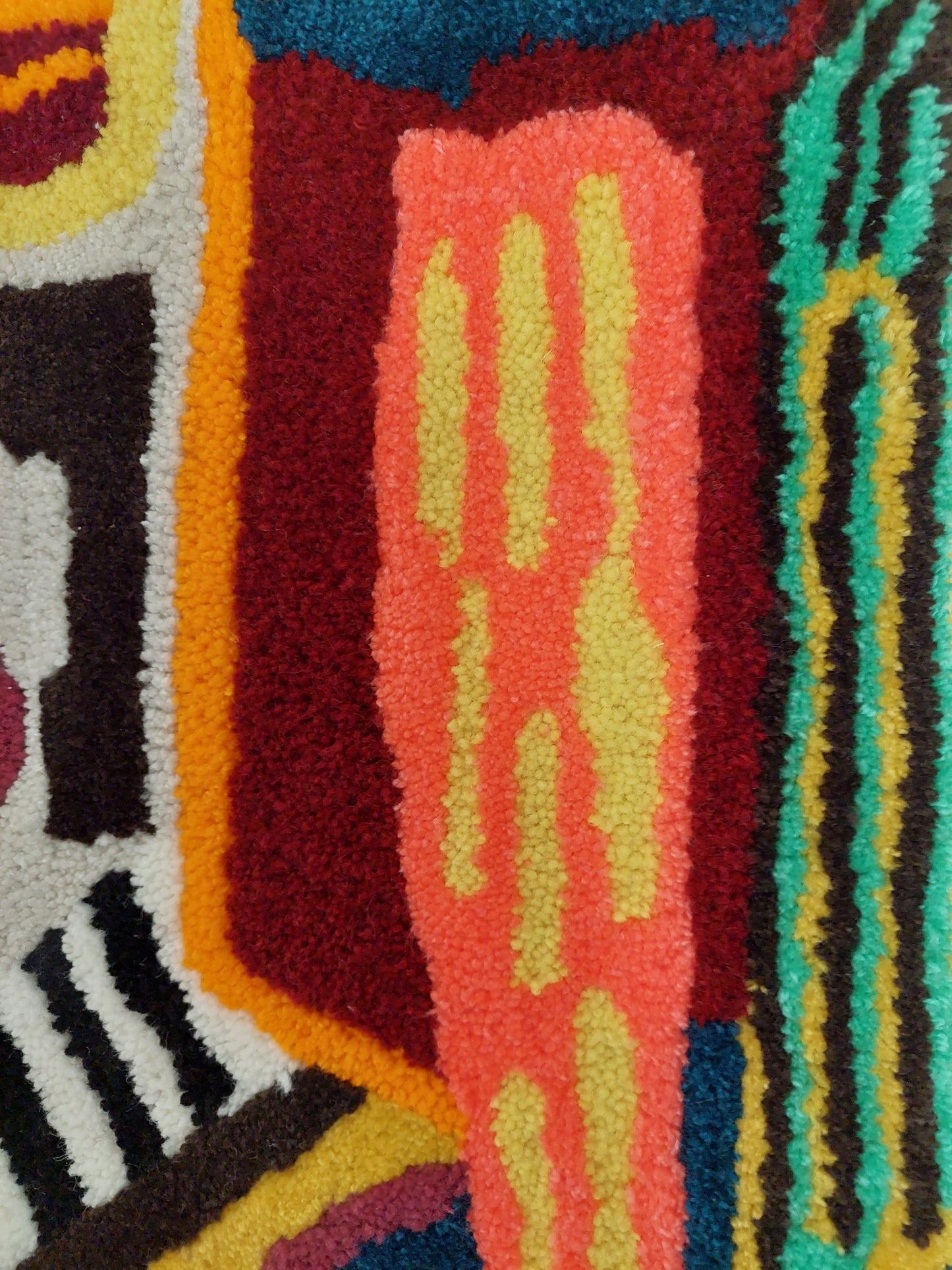 Multicolor Wall Tufted Rug