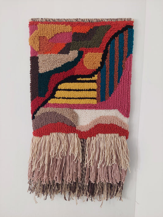 Macuco wall rug puch needle