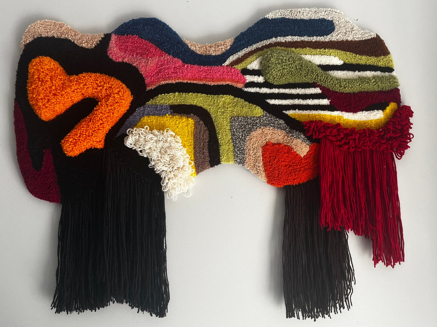 Lira Wall Rug