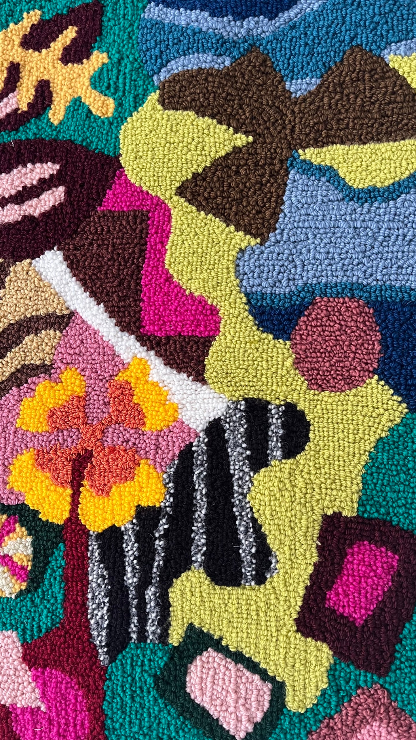 LINES 3 wall rug punch needle