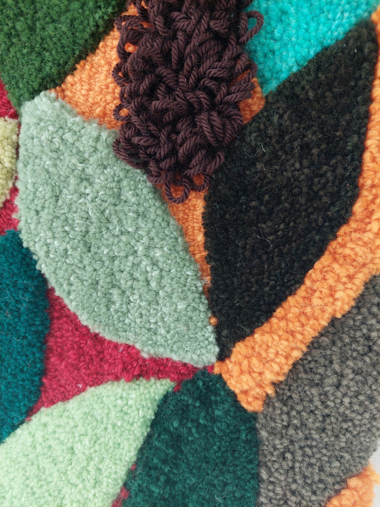 Wall Rug Green Leaves