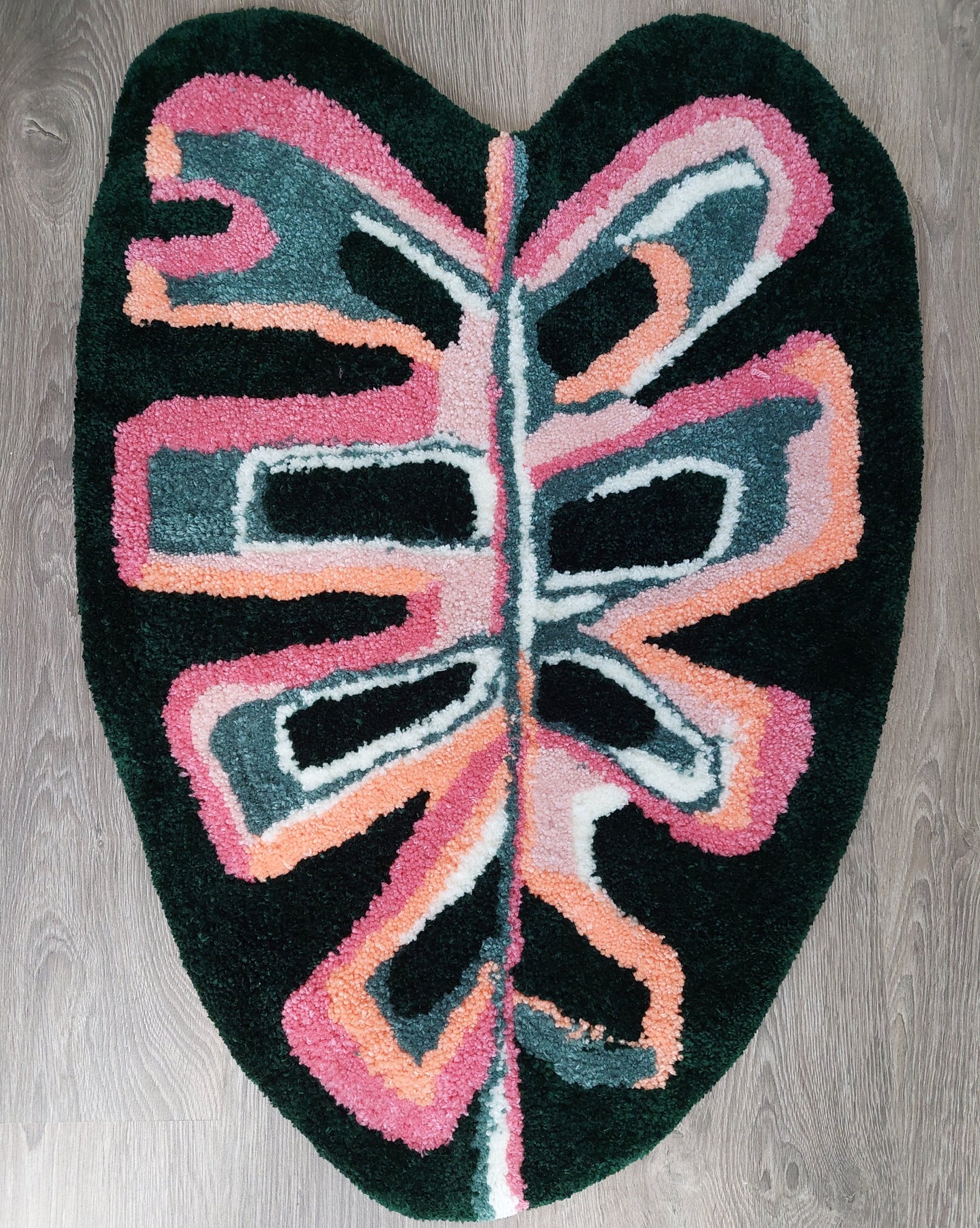 Monstera Rug